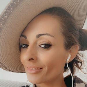 Meet your Posher, Nancy